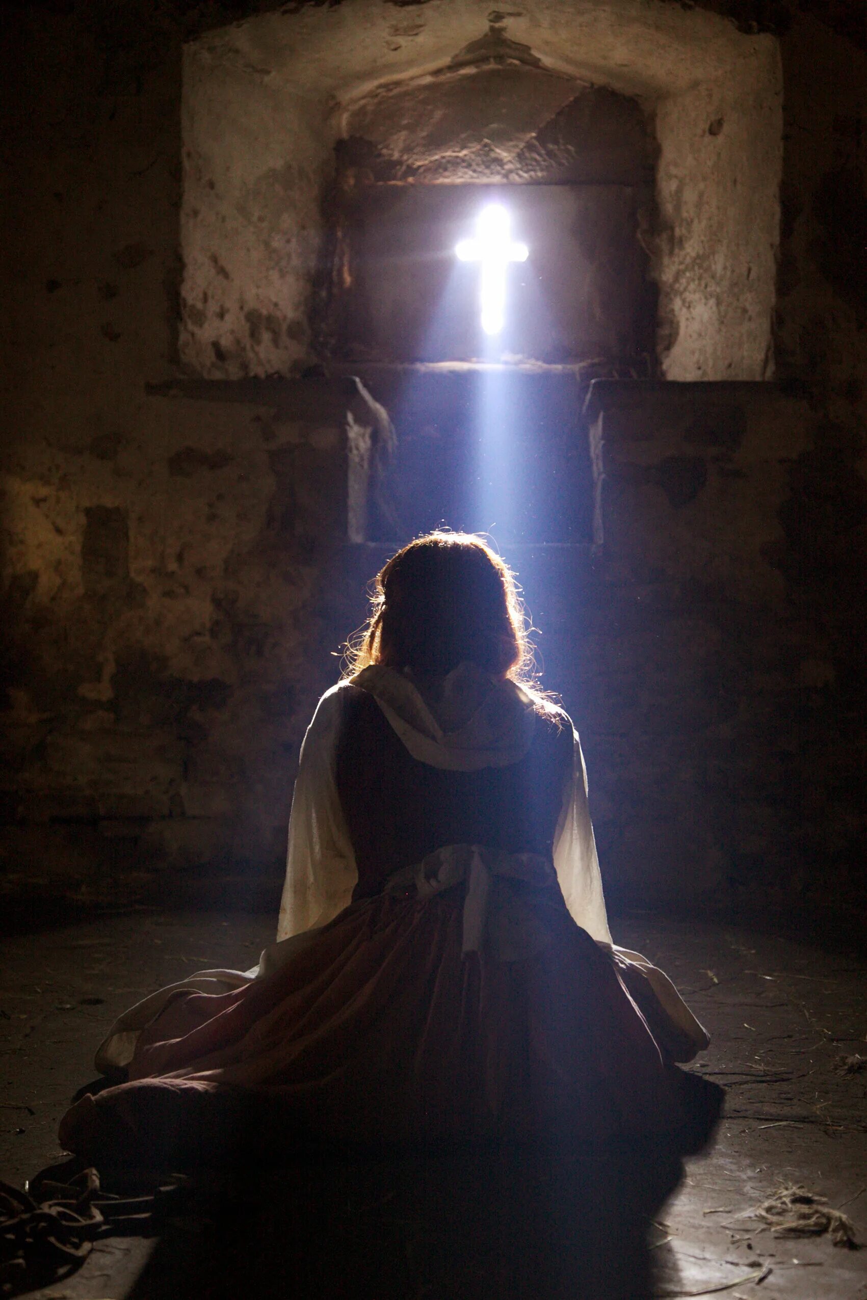 присягнувшие тьме фильм 2020. присягнувшая тьме фильм 2018 элис. присягнувшие тьме фильм 2020. присягнувшая тьме постер. присягнувшая тьме.