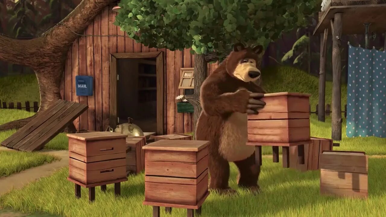 Медведь домой. Маша и медведь дом маши. маша и медведь ульи. мишин домик маша и медведь. маша и медведь улей.