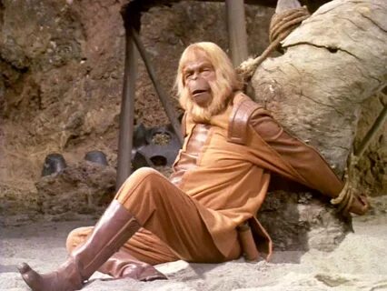 The Ace Black Movie Blog: Movie Review: Planet Of The Apes (1968)
