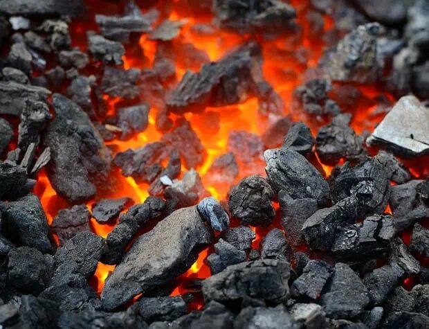 Кокс в металлургии. Черный уголь. Сжигание каменного угля. Уголь марки б. Минеральное топливо.