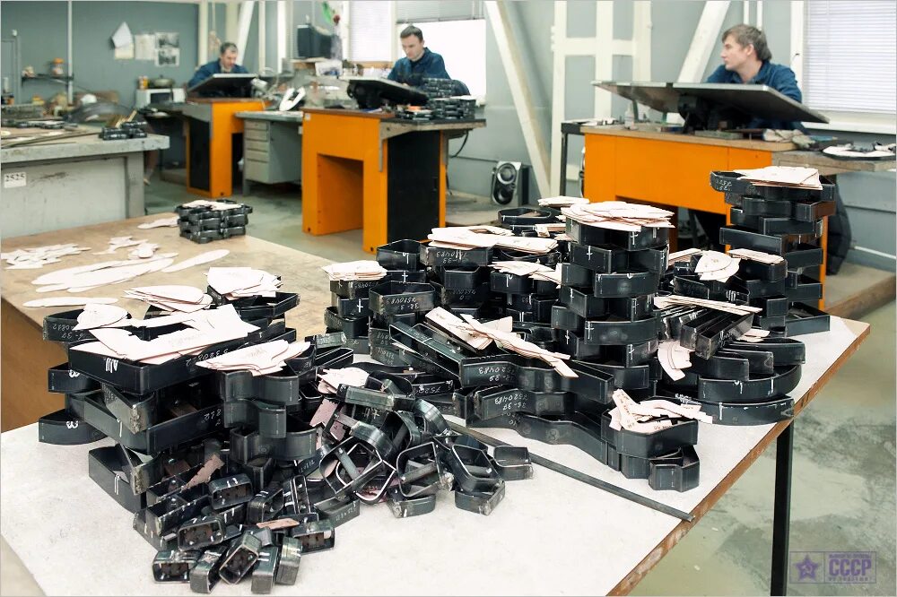 обувная фабрика тольятти. чусовская швейная фабрика перспектива чусовой. завод ионесси. швейная фабрика чусовой некрасова 1. обувная фабрика комплект.