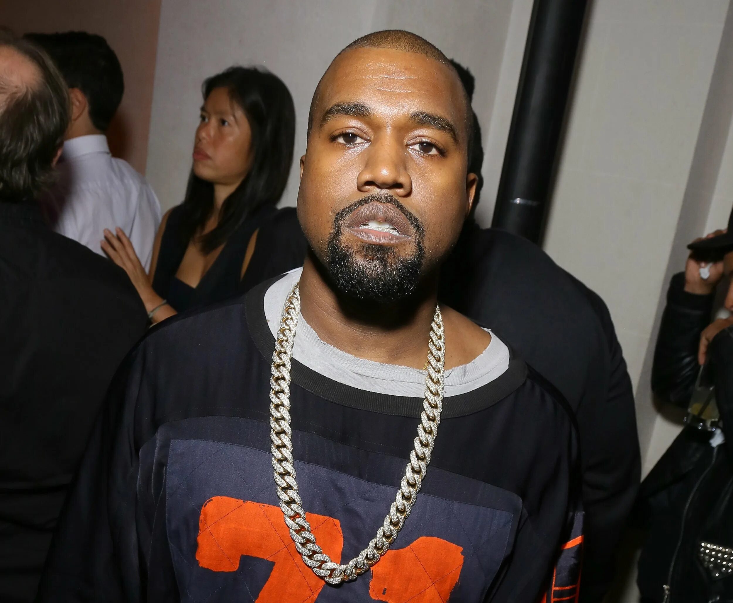Канье уэст рэперы сша. Канье уэст. kanye west. kanye producer. интервью канье уэста леттерману на русском.