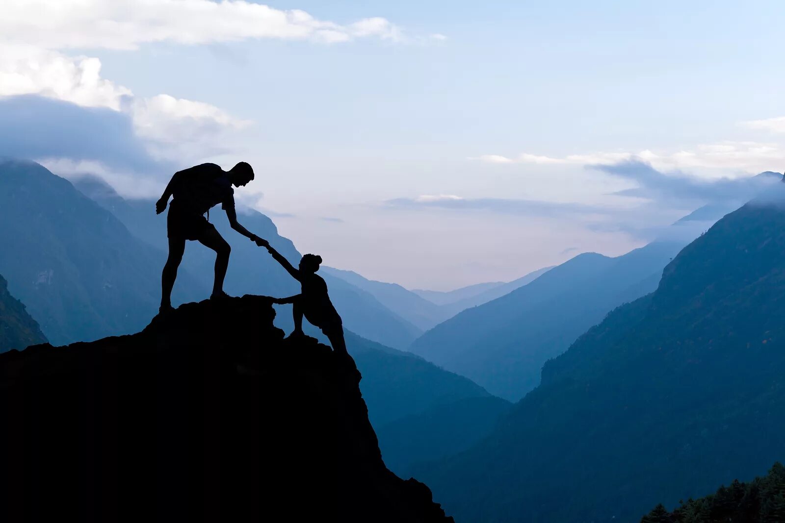 Only climb together. Человек в горах. Человек взбирается на гору. В горах. Человек на вершине горы.