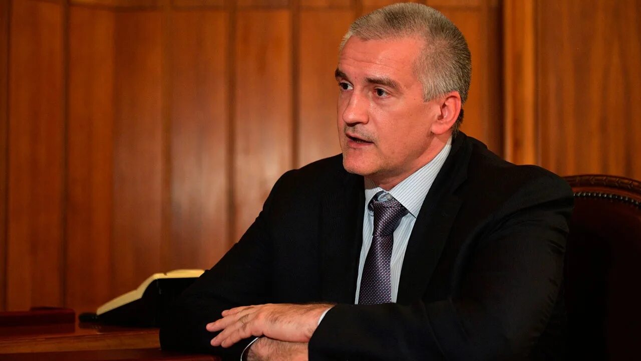 Руководитель крыма. Сергей аксёнов. аксенов крым губернатор. аксенов 2025. сын главы крыма фото.