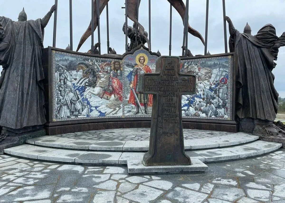 Памятник александру невскому в самолве. Самолва памятник александру невскому. Самолва памятник невскому. Памятник александру невскому в пскове. Самолва памятник александру невскому.