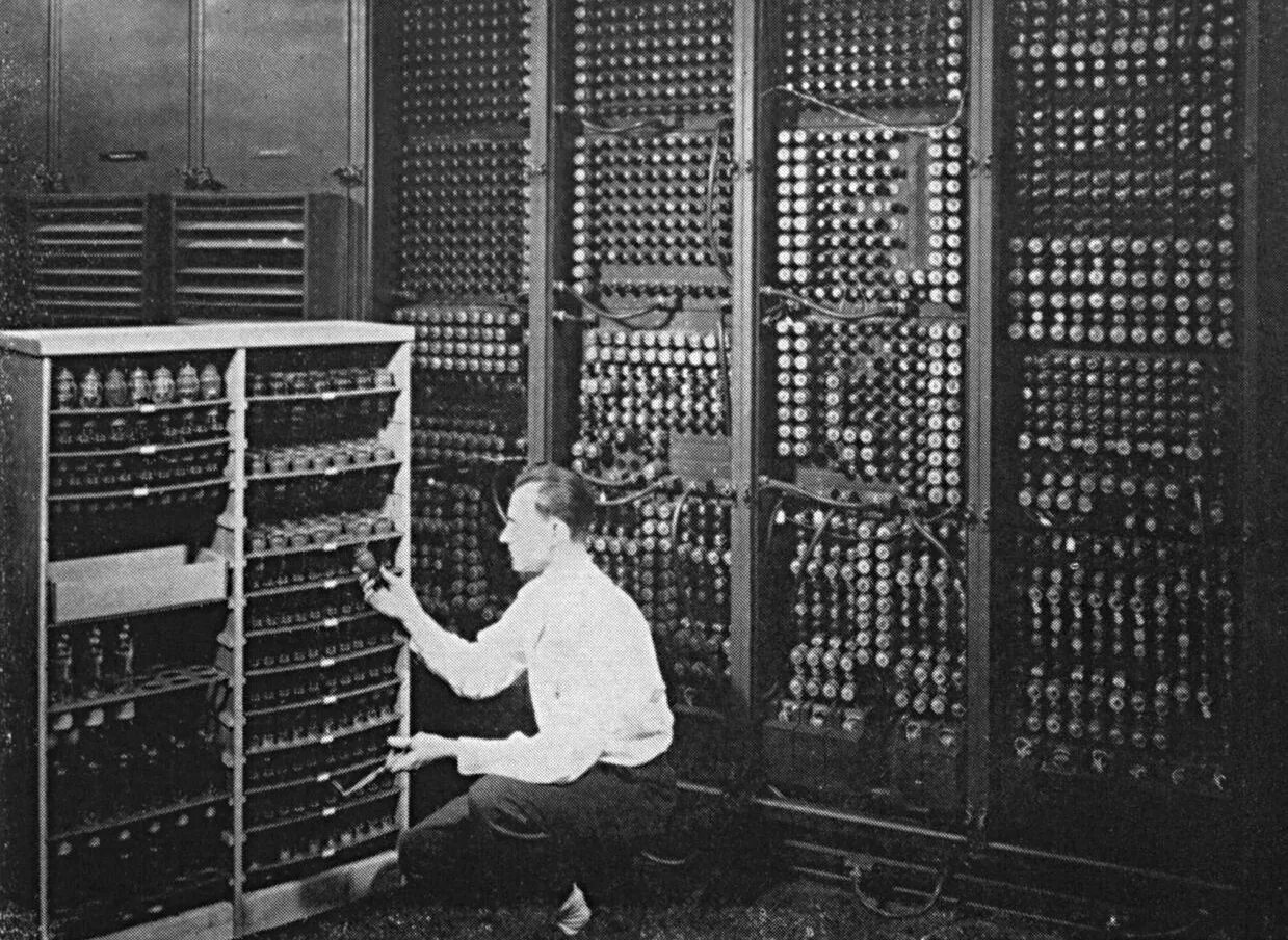 Эвм 9 букв. Эвм 9 букв. Edsac (1949 год). Ibm-200 эвм. Эвм третьего поколения ibm 360.