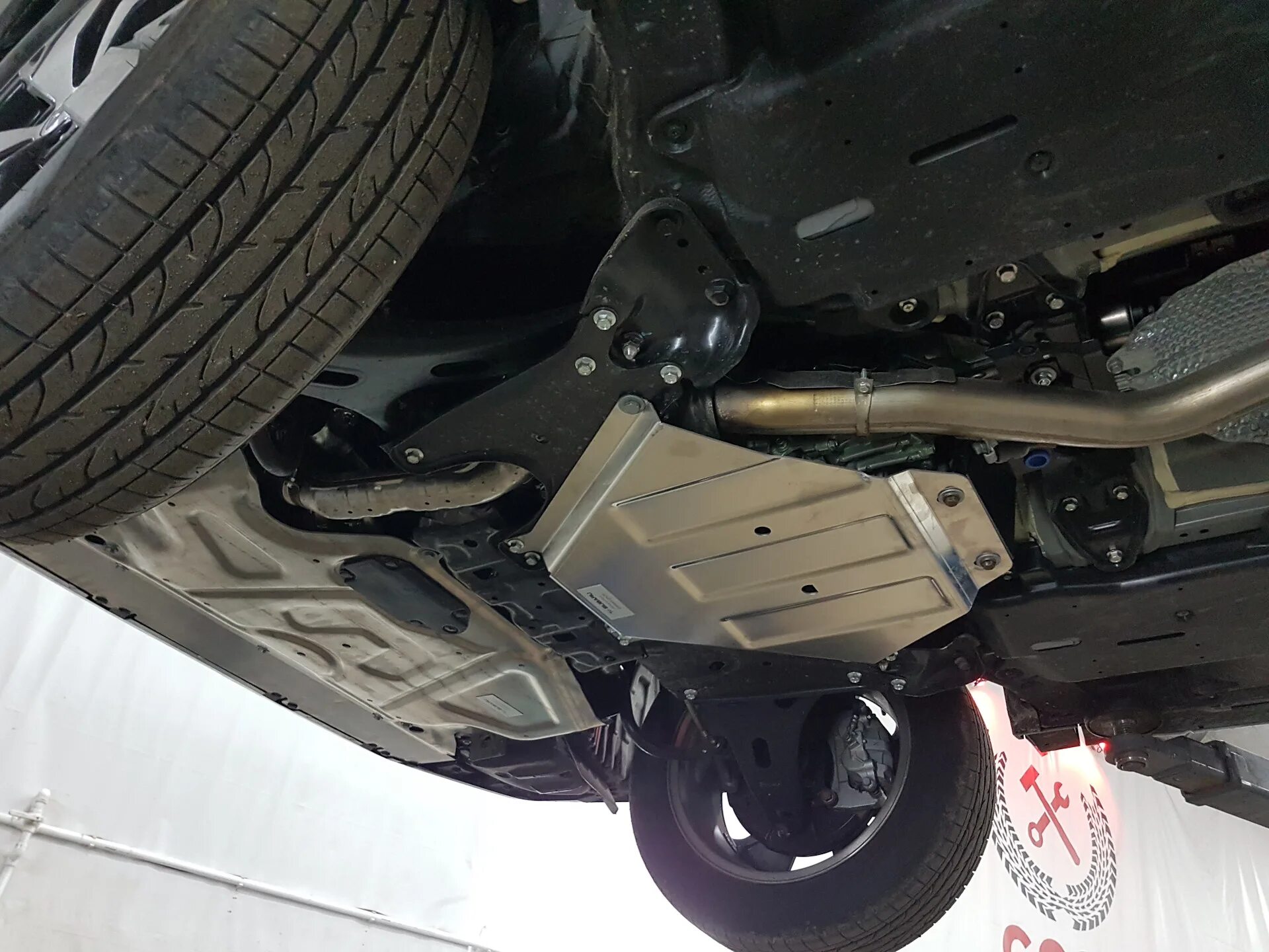 защита двигателя ваз 2123 нива шевроле. защита трансмиссии forester 09my e515esc500r. защита трансмиссии. защита картера двигателя раздатки уаз патриот евро-4. нива защита двигателя вид снизу.