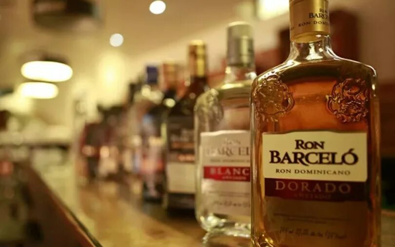 Ром выдержанный "барсело дорадо". Ром рон барсело дорадо. 5%. Барселона дорадо ром. Ром барсело дорадо 0.