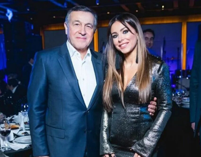 Лорак агаларов. Арас агаларов и ани лорак. Лорак агаларов. Лорак агаларов. Арас агаларов лорак.