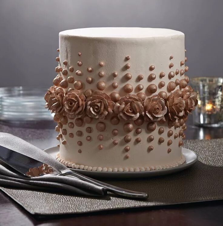 White chocolate and matcha Green tea cake, Cake, Cake decorating