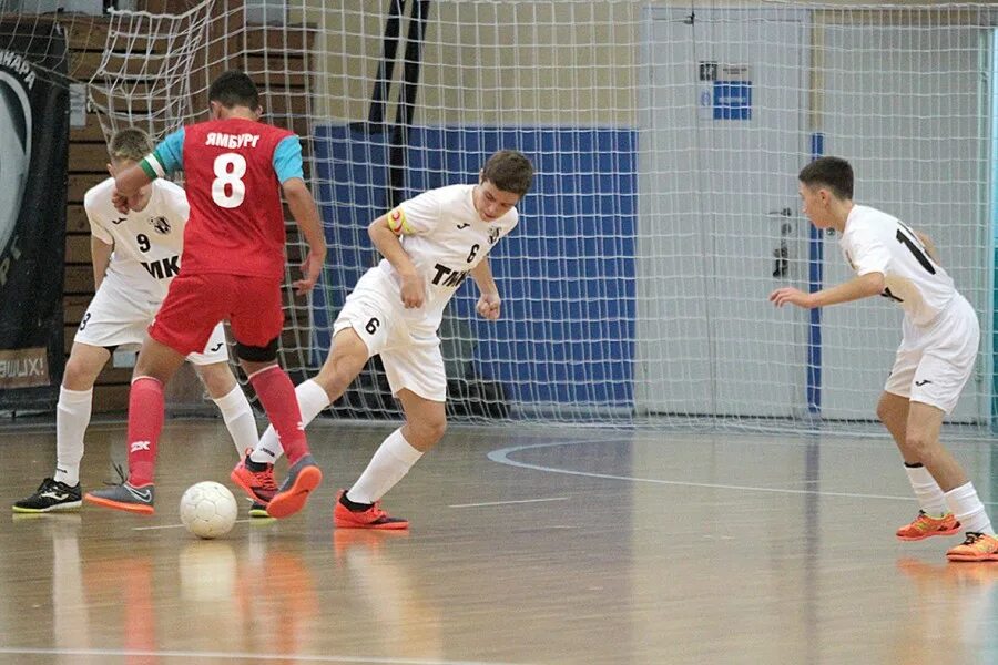 мини футбол урал и западная. мини футбол урал и западная. данил карпов футболист. футзал в березовском. виз-синара екатеринбург 2006 игроки.