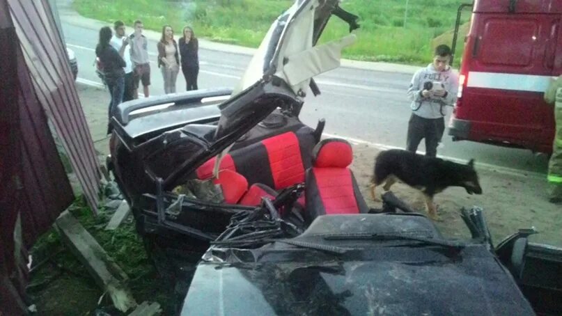 Погода сосново приозерский на неделю ленинградская. Авария в поселке Севостьяново Приозерского района. Авария в поселке Севастьяново Приозерского района Субару Импреза.