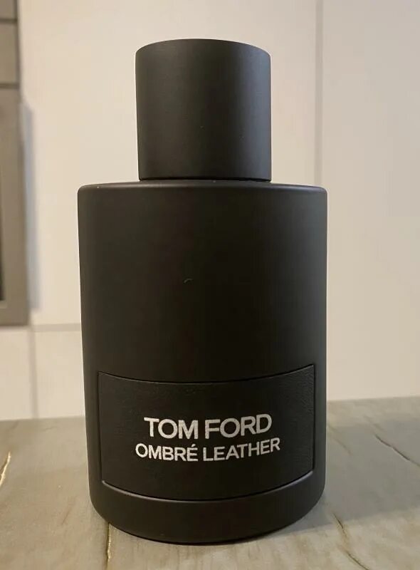 Том форд амбре. Tom Ford Amber Leather. Ombré Leather (2018) Tom Ford. Tom Ford Ombre Leather. Ombré Leather EDP 100ml.