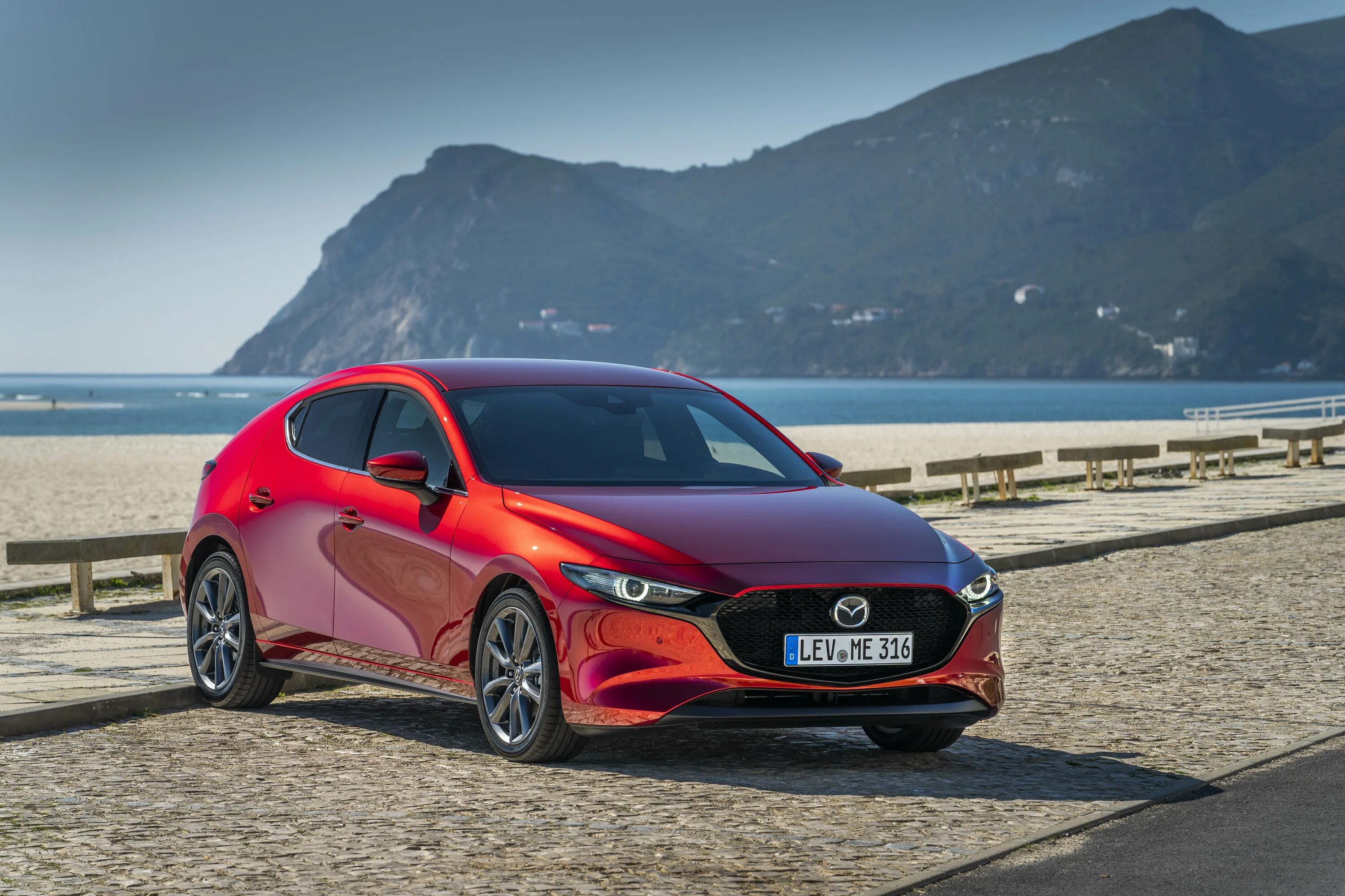 Mazda axela 2019. Mazda 3 2019. Мазда 3 хэтчбек 2020. Mazda 3 2020 хэтчбек. Mazda 3 2019 хэтчбек.