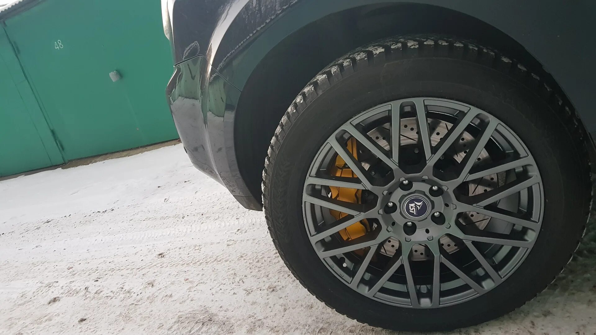 Резина на honda. Колеса хонда пилот 2. honda pilot r20. r 20 хонда пилот 2. хонда пилот на дисках r20.