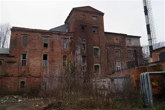 Заброшенные здания в индонезии. Смоленский пивзавод. Заброшки арзамаса. Башня арзамас. Заброшки арзамаса.