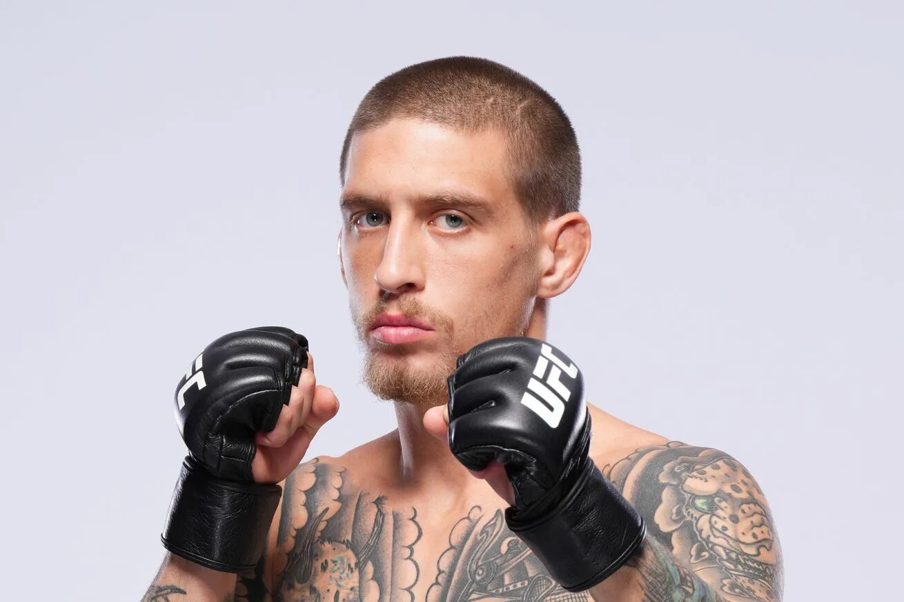 Brain 282. Майк Кослоу. UFC Fighter portraits.