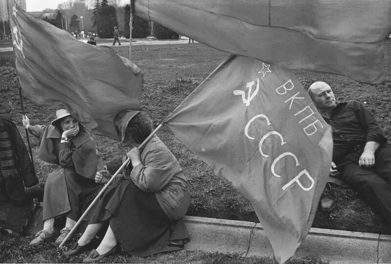 Распад советского Союза. 90-Е распад СССР. Распад СССР. 1991 Год. Развал СССР. Конец советского времени