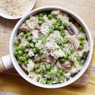 Горох с грибами
