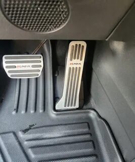 Changan пластиковая педаль