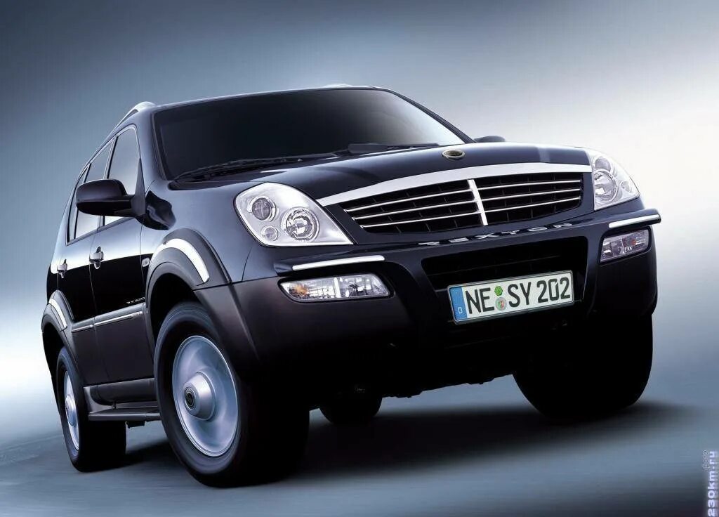 Автомобили ssangyong rexton. Ssangyong rexton 1. Ssangyong rexton 2012. Автомобили ssangyong rexton. Санг енг рекстон 2.