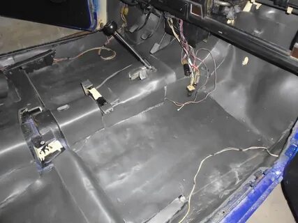Пол ваз 2106