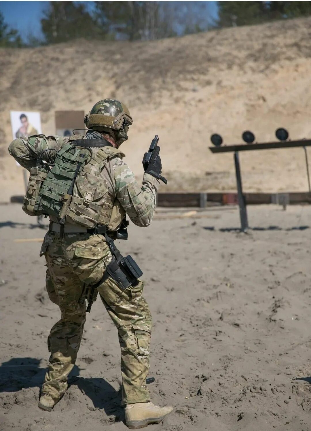 Without skill. Чвк blackwater. Солдат гром. Secret miracle money. Гром польша.