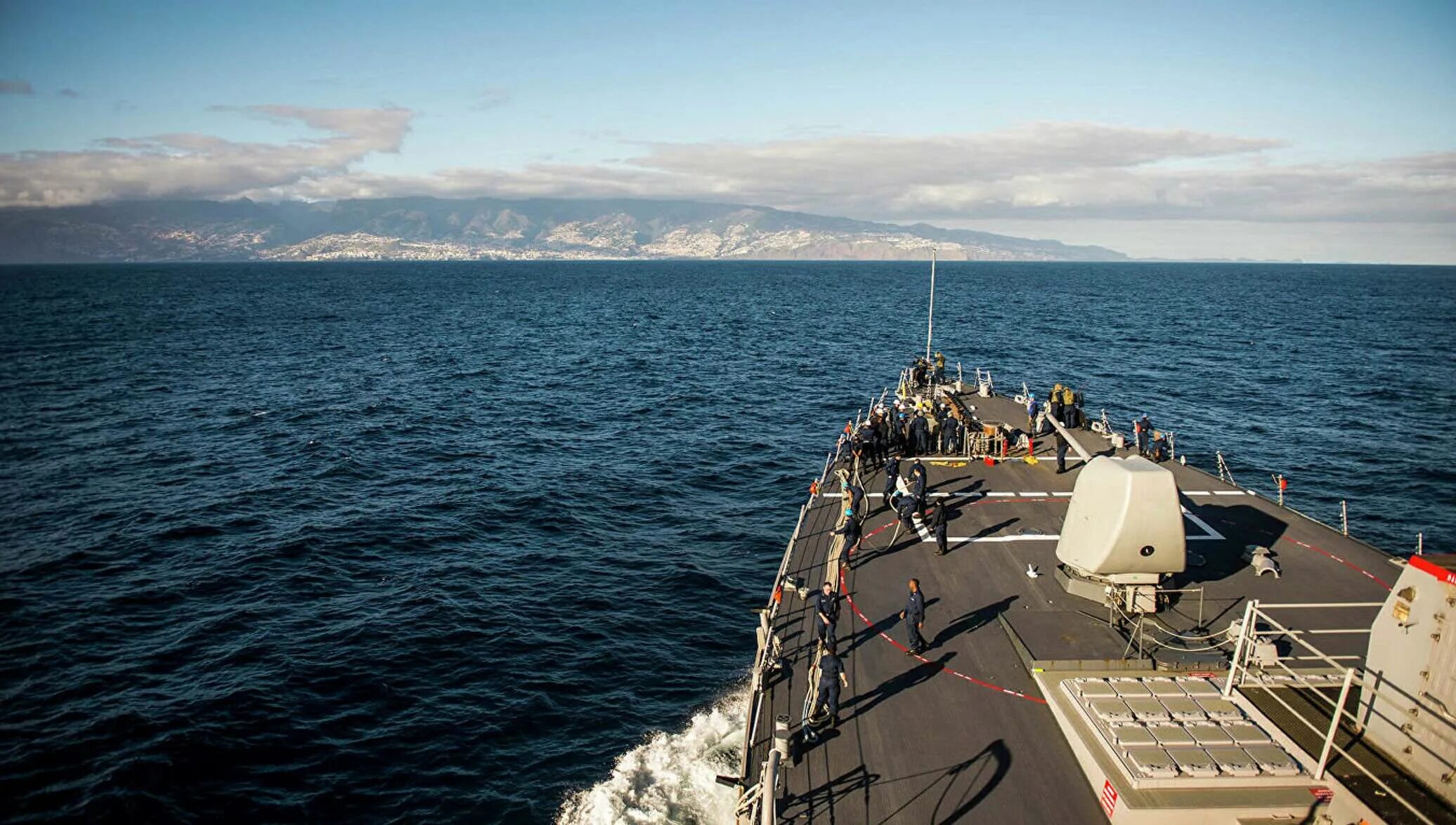 Палуба военного корабля. Палуба эсминца. Эсминец бесстрашный. Палуба эсминца Черноморского флота.