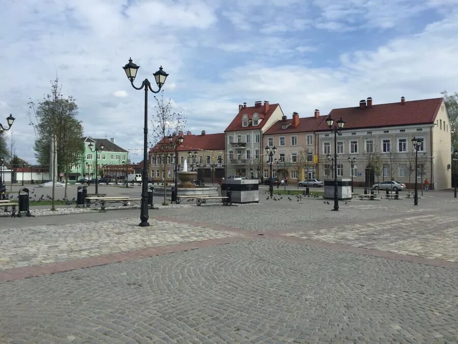 Площадь Гвардейск Калининградская область. Гвардейск площадь Калининград. Полесск Калининградская область Центральная площадь города. Светлый Калининградская область Центральная площадь. Работа в гвардейске калининградской