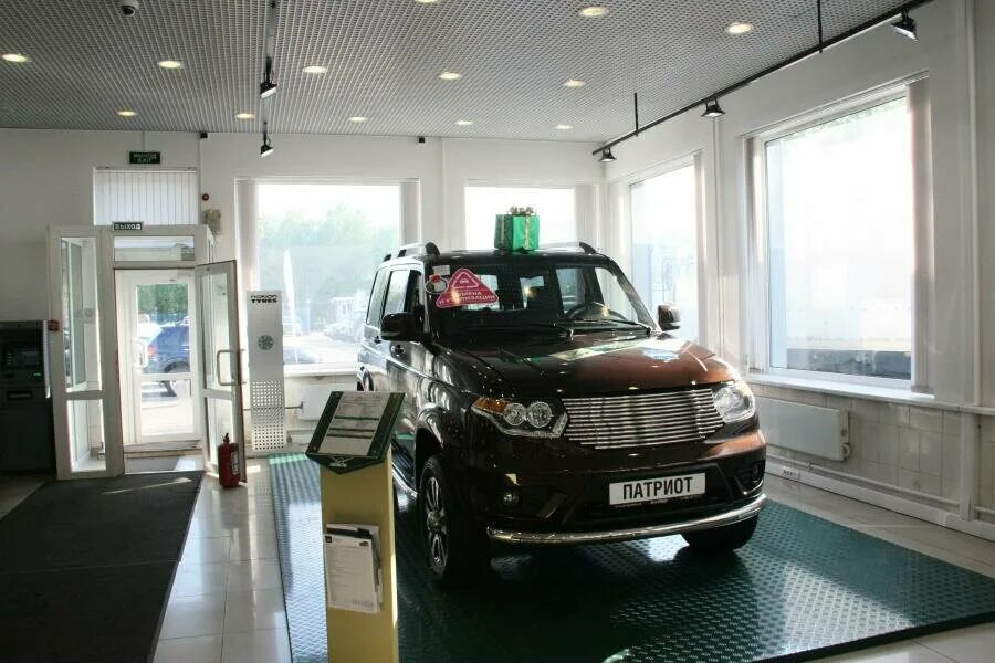 автогермес шоссе энтузиастов. Hyundai мкад. мкад 44 км автосалон гермес. автосалон автогермес варшавское шоссе. автогермес дилер.