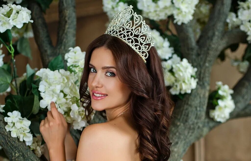 Сама краса. Сама краса. Мисс крым 2018. Мисс москва 2018 победительница. Сама краса.