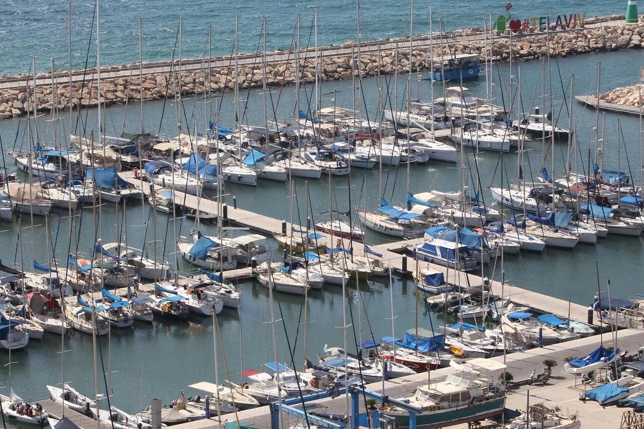 Marina sea. Закат в порту. Гугл панорама причала пристани джугбы. Marina sea. Гига яхта.
