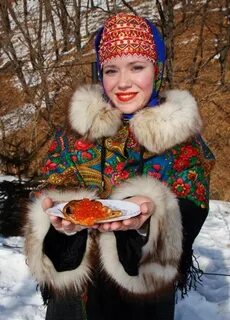 Картинка баба с блинами