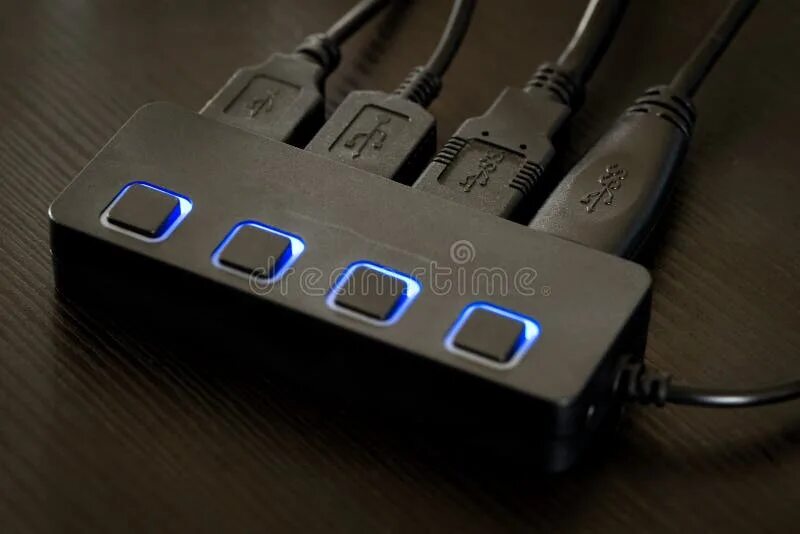 Usb hub подключение. Usb hub. usb-концентратор что такое в монитор. usb hub для монитора. хаб с кнопками.