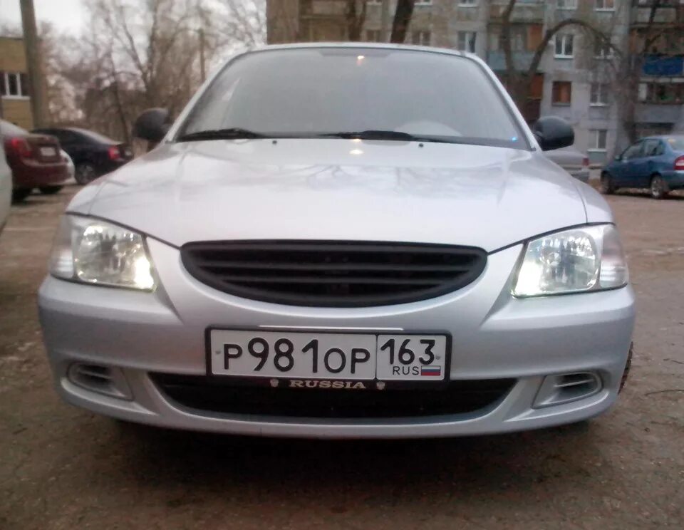 Accent решетки. Радиаторная решетка hyundai accent. решетка радиатора акцент 2. hyundai accent решётки. решетка радиатора hyundai accent 2008.