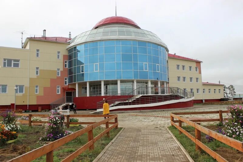 синские столбы саха якутия река. республика саха якутия природа. якутия летом. павловск республика саха якутия. речка синяя якутия.