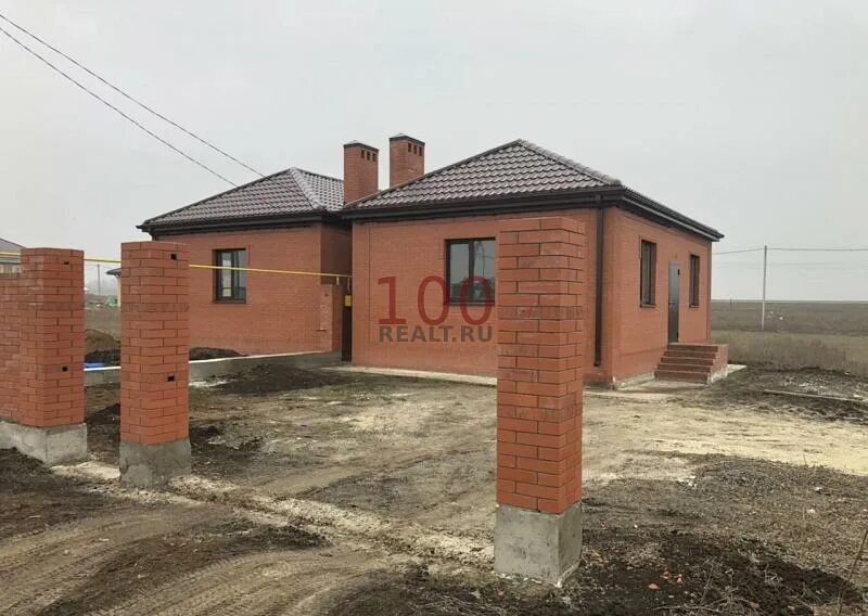 Работа авито чалтырь мясниковский. Чалтырь домики. чалтырь загородный дом. чалтырь ростовская область недвижимость. дон 25 чалтырь.