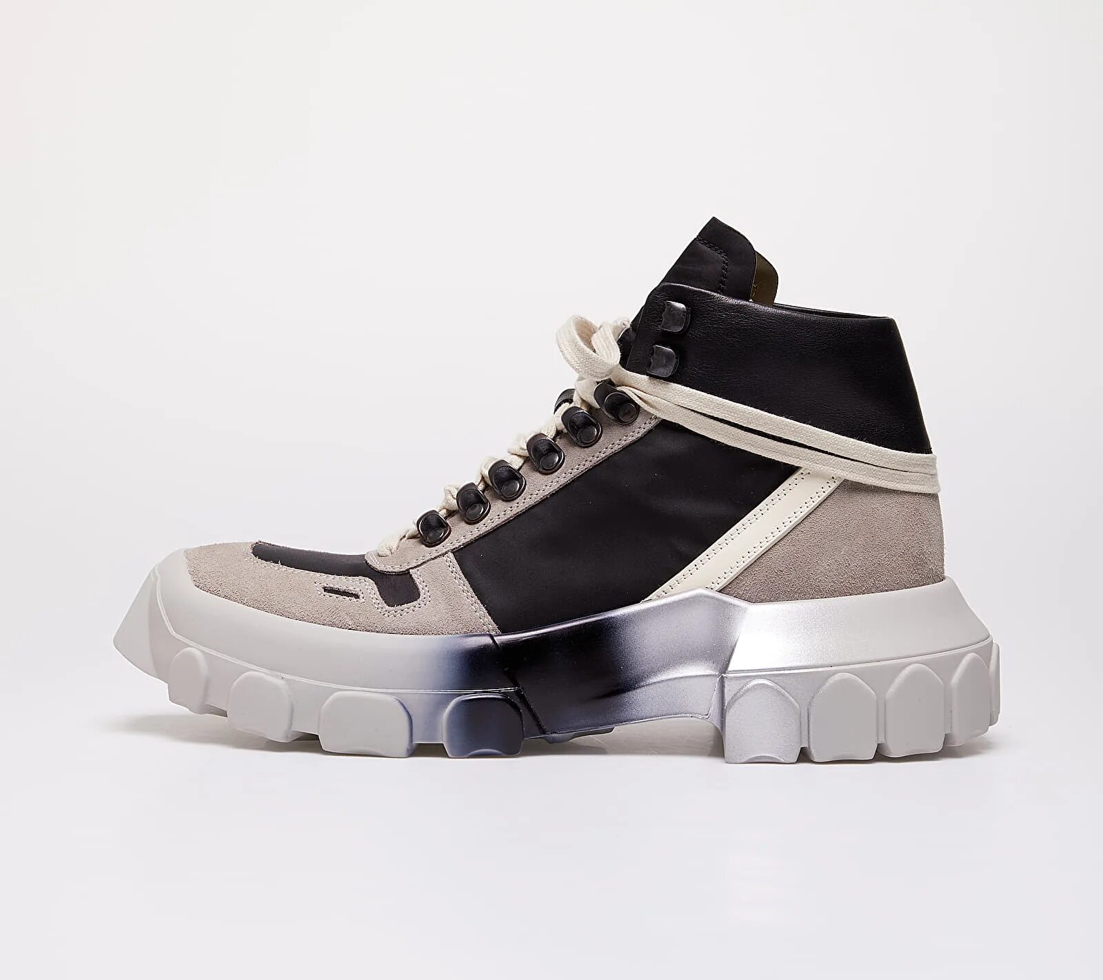 Rick owens tractor. Rick Owens обувь tractor. Rick Owens Sneakers. Rick Owens обувь tractor White. Rick Owens ss20 Tecuatl tractor Sneakers in Black.