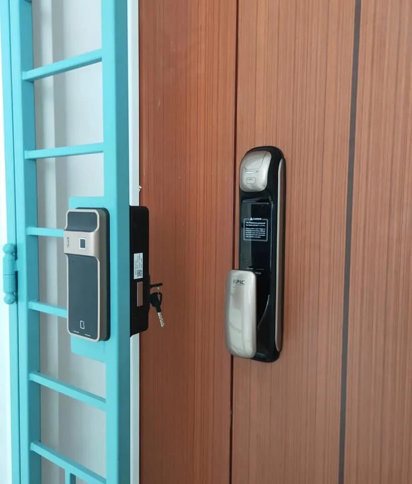Digital lock. Push g36301e. digital keyhole.