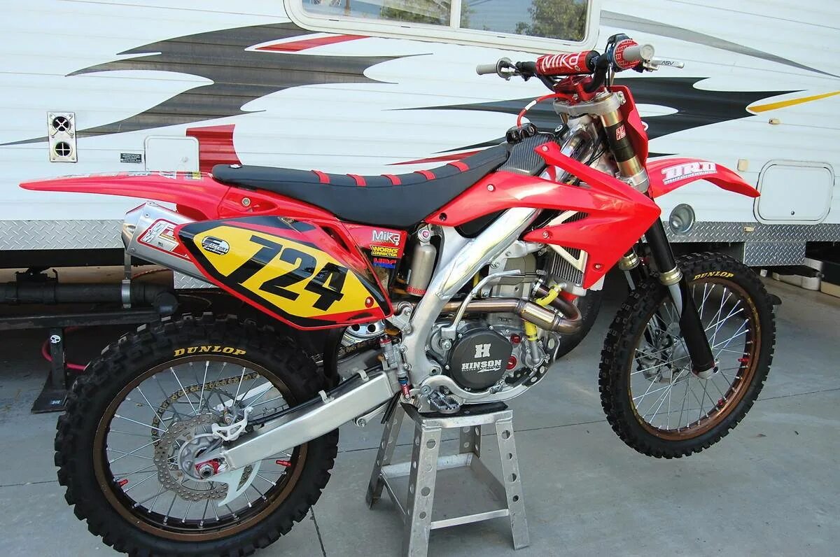 Мотоцикл honda crf. Honda crf450 crf450r. Honda crf450r 2008. Honda crf450x 2008. Мотоцикл Honda CRF 450.