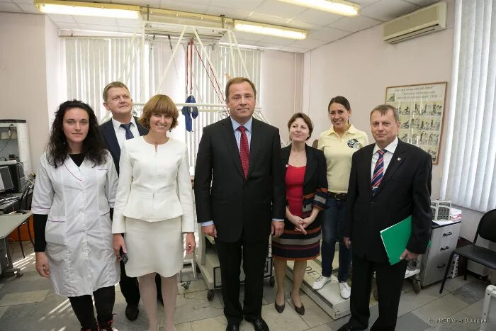 роскосмос департаменты. охлопков андрей васильевич цэнки. главбух роскосмоса. завод роскосмос. комаров игорь анатольевич семья.