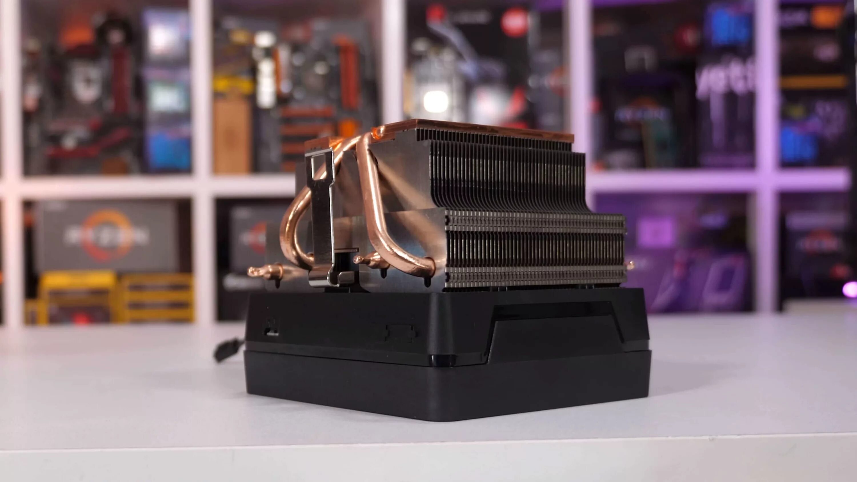 AMD Wraith Prism. AMD Wraith Prism RGB. CPU Cooler: AMD Prism RGB. Wraith Prism разобрать. Ryzen 9 кулер