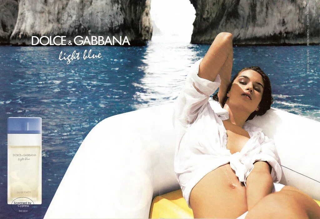 Dolce Gabbana Light Blue ad. Лайт Блю Дольче Габбана женские реклама. Дольче Габбана духи Лайт Блю реклама. Дольче Габбана реклама Райт Блю. Реклама духи дольче