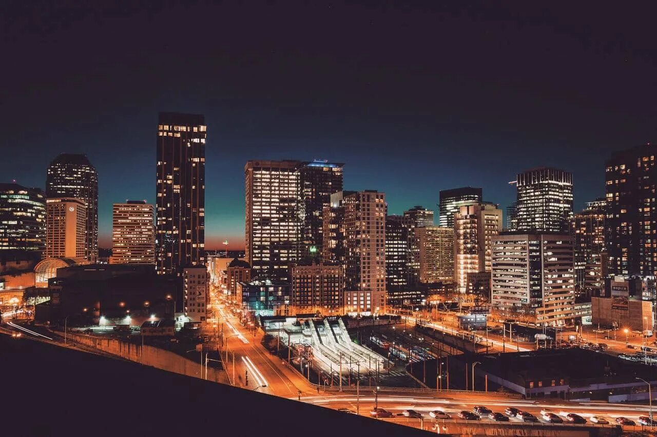 Brown city. Найт Сити США. Город ночью. Панорама города. Панорама ночного города.