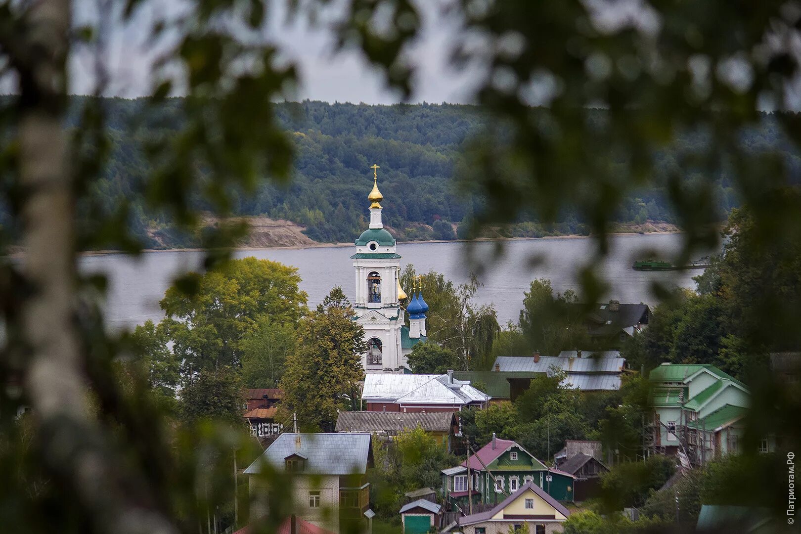 Соборная гора Плес. Плёс достопримечательности Соборная гора. Город Плес Ивановской области. Соборной горе город Плес.