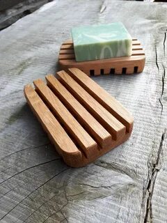 Мыльница из дерева