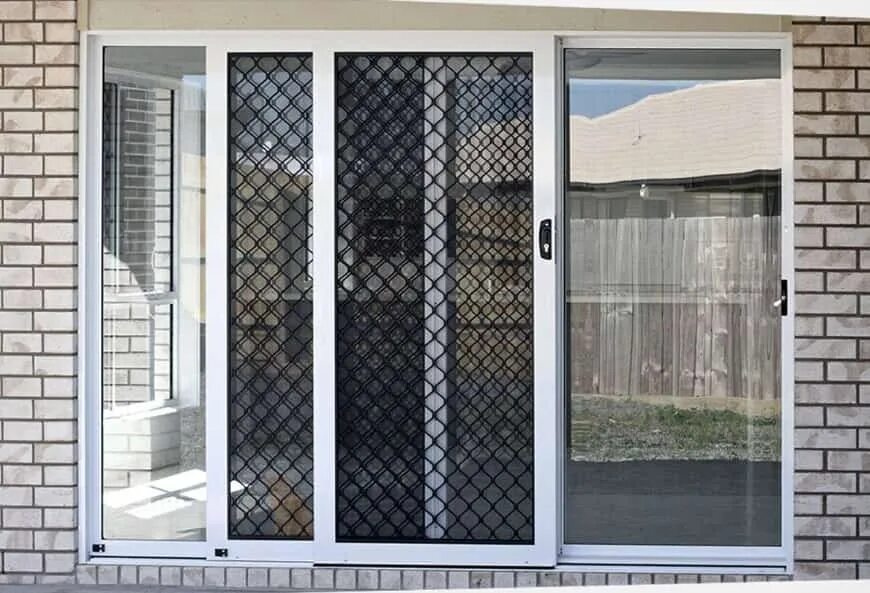 Sliding screen