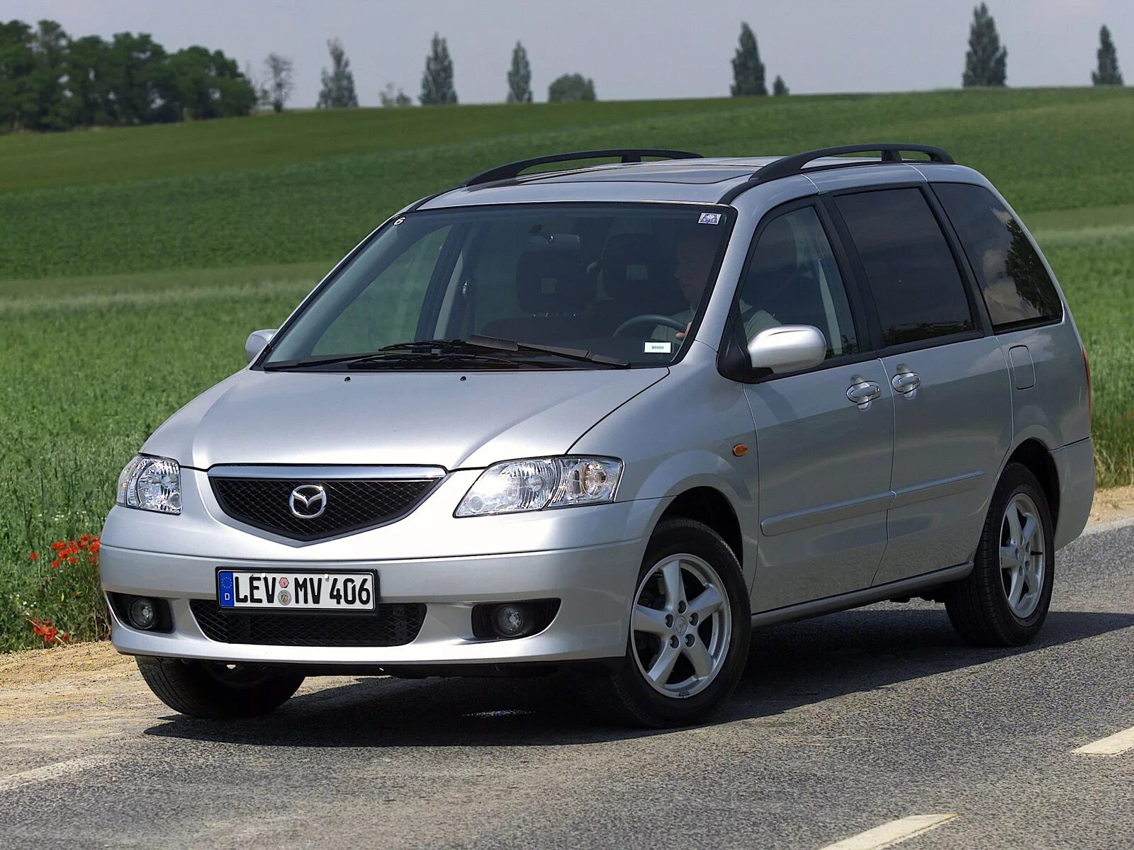 Черная мазда мпв 2. Mazda mpv 2003. Мазда мпв 2. Mazda mpv 2002. Mazda mpv 1999.
