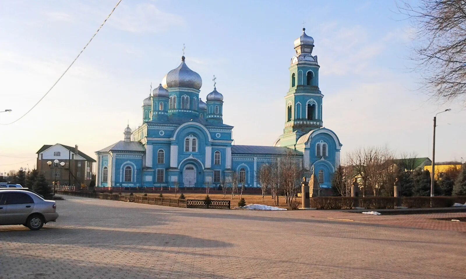 Ровеньки область. Посёлок Ровеньки Белгородская область. Храм Ровеньки Белгородская область. Троицкий собор Ровеньки Белгородская область. Ровеньки (посёлок городского типа).