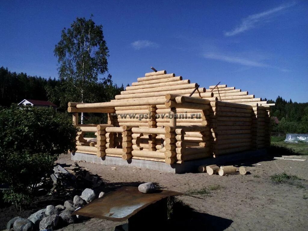 Дом 108 кв деревянный из сруба. Кировский лес под сруб. Владимирские срубы. Дома в сибири. 5.